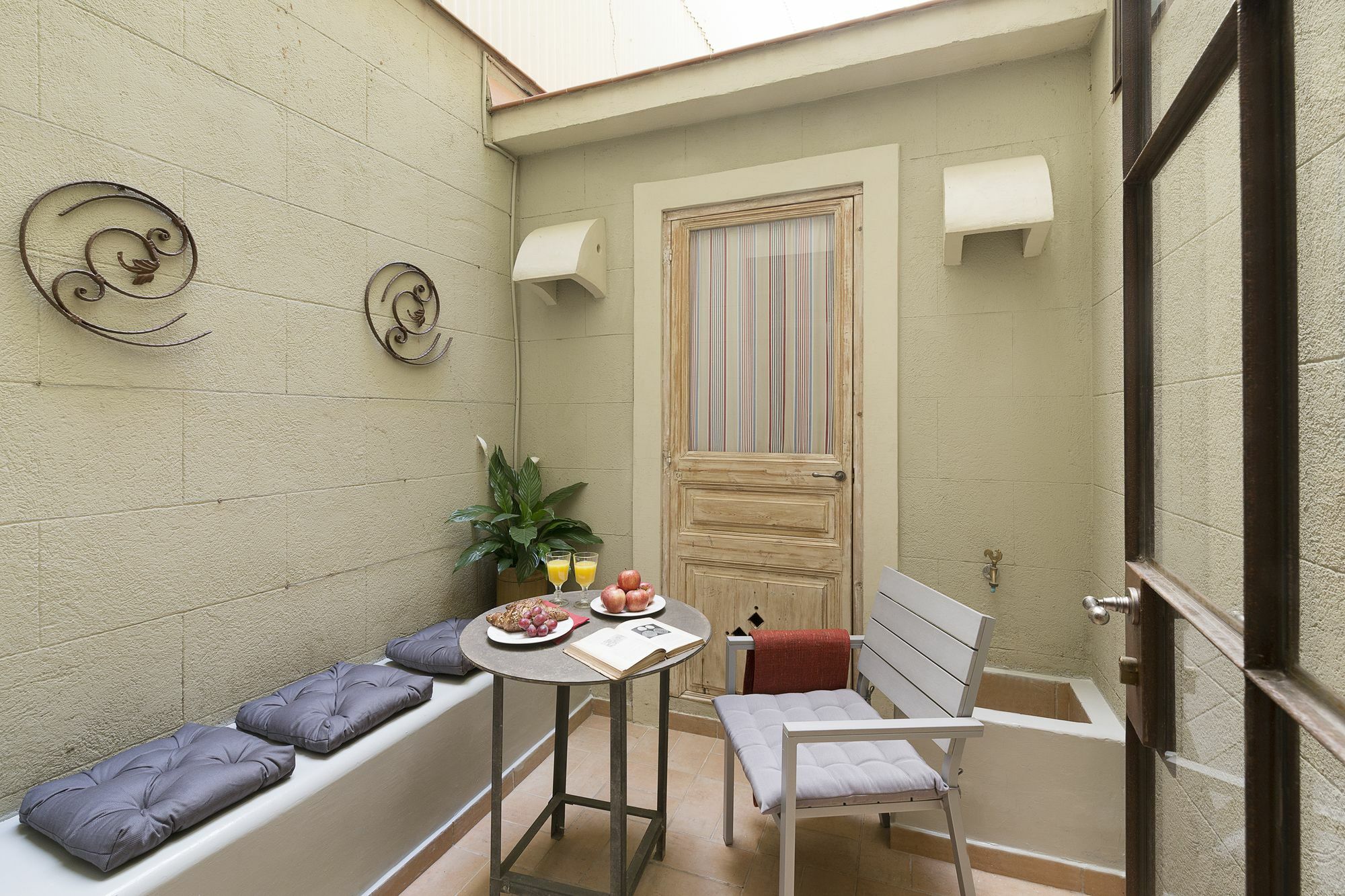 Palace Gracia Nextdoor Barselona Dış mekan fotoğraf